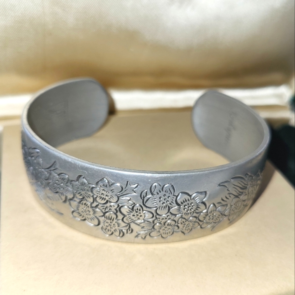 Vintage Kirk Steiff Pewter Lankspur Cuff